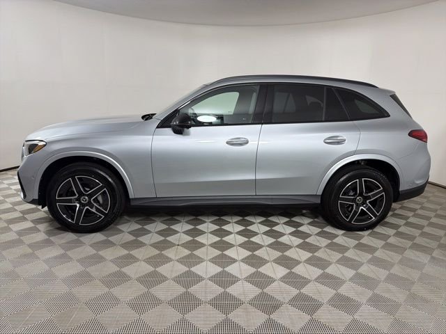 New 2026 Cirrus Silver Metallic Mercedes-Benz GLC 300 image 4