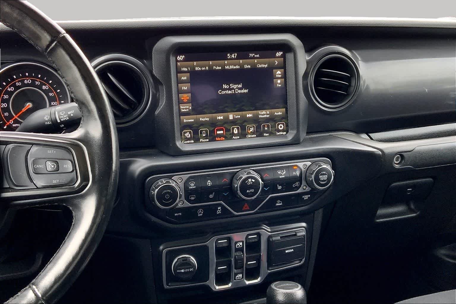 Used 2022 Hydro Blue Pearlcoat Jeep Altitude image 7