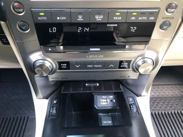 Used 2021 Onyx Black Lexus 460 image 34