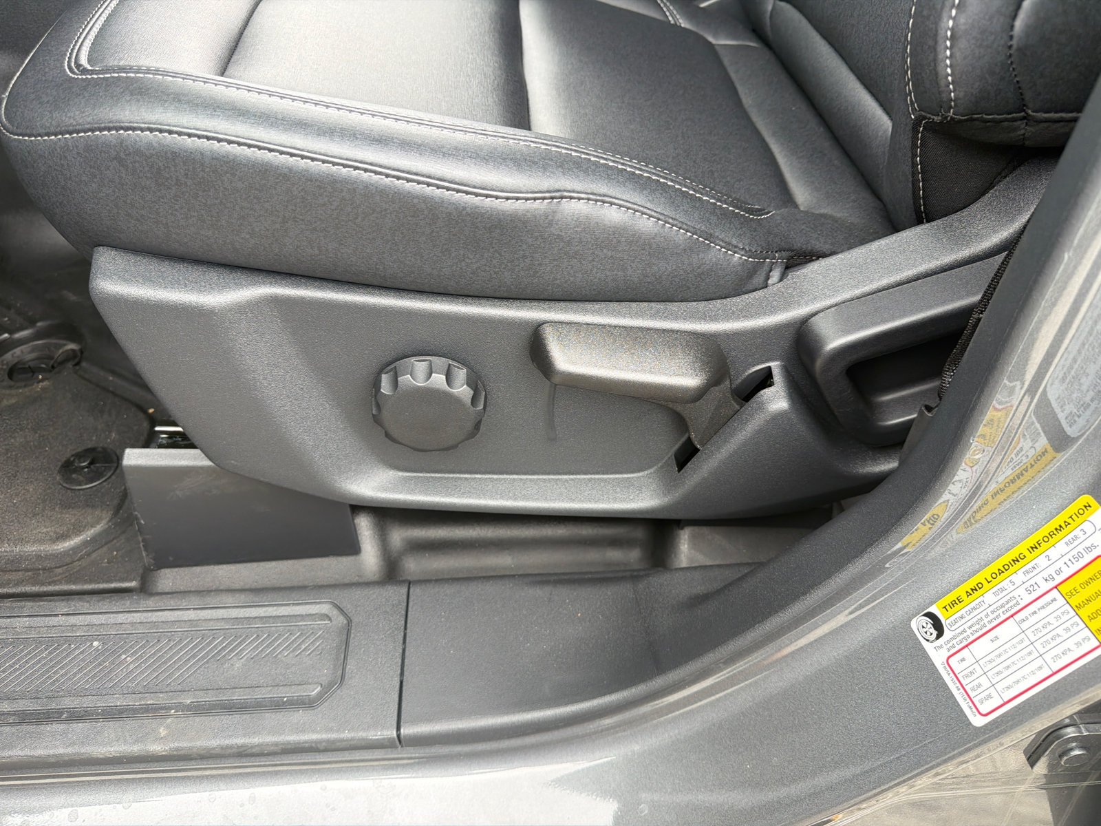 New 2026 Carbonized Gray Metallic Ford Big Bend® image 18