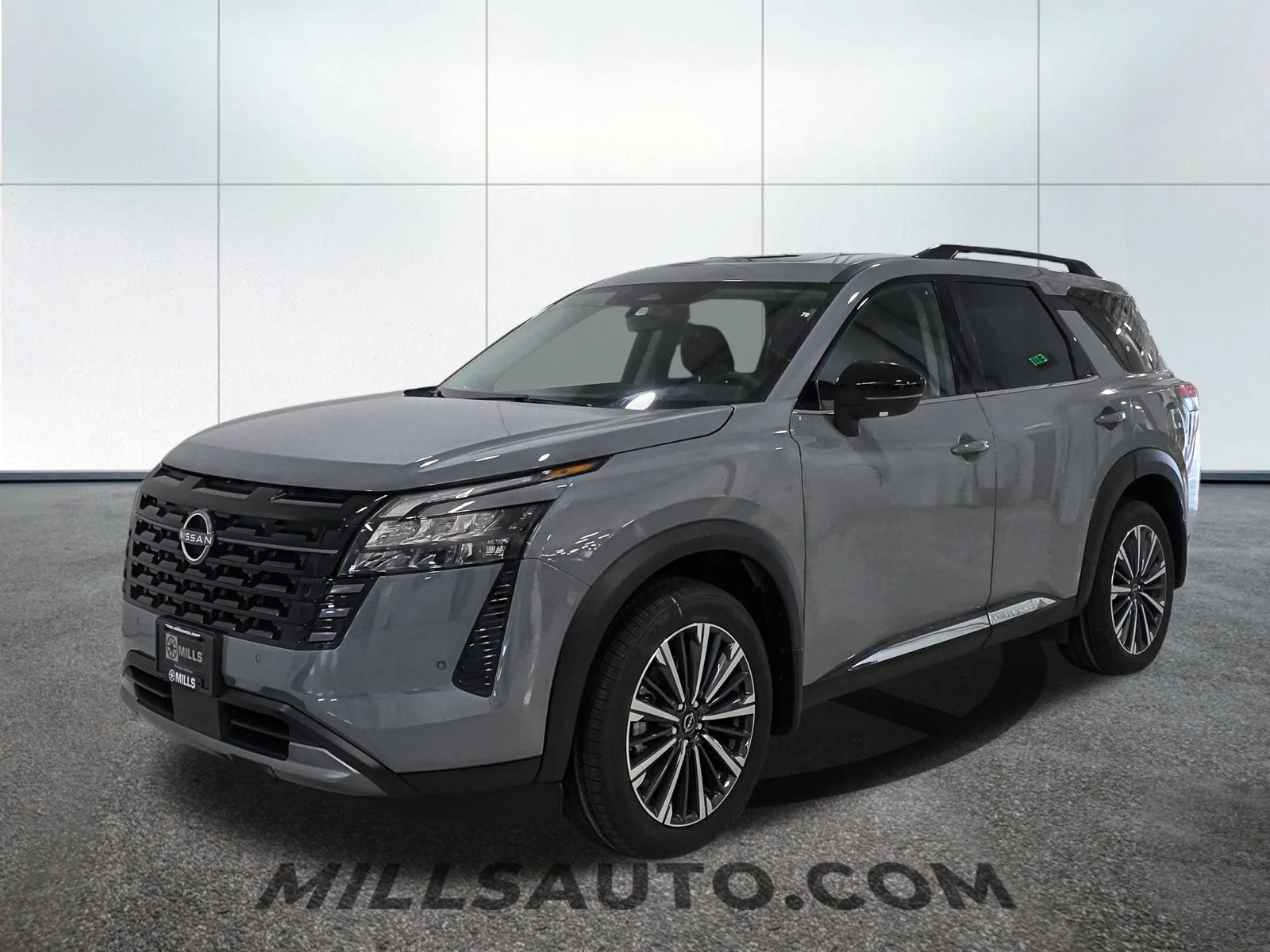 New 2026 Boulder Gray Pearl Nissan Platinum image 2