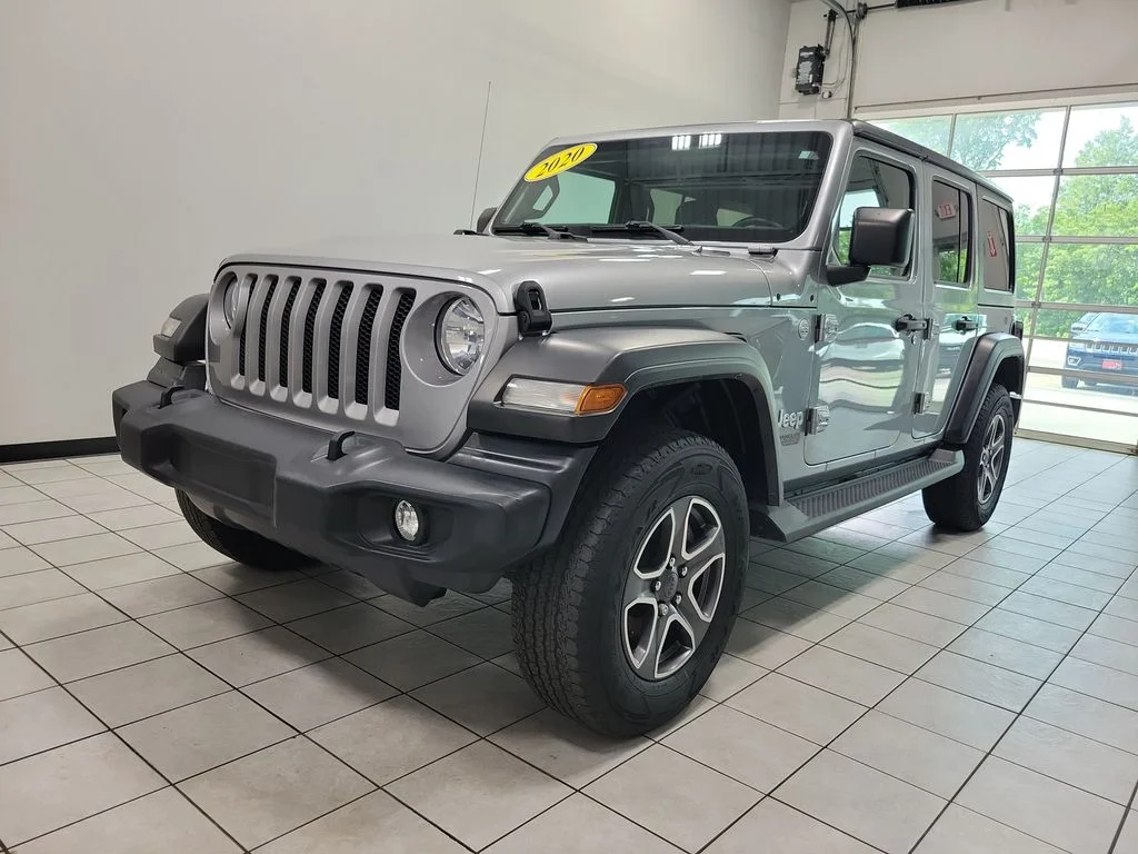 Used 2020 Silver Jeep Unlimited Sport S image 7