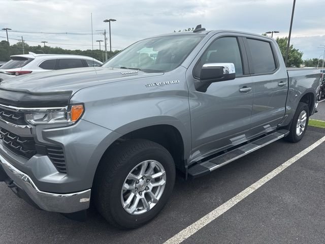 Used 2023 Gray Chevrolet LT image 1