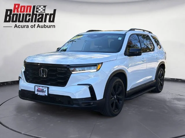 Used 2025 Platinum White Pearl Honda Black Edition image 5