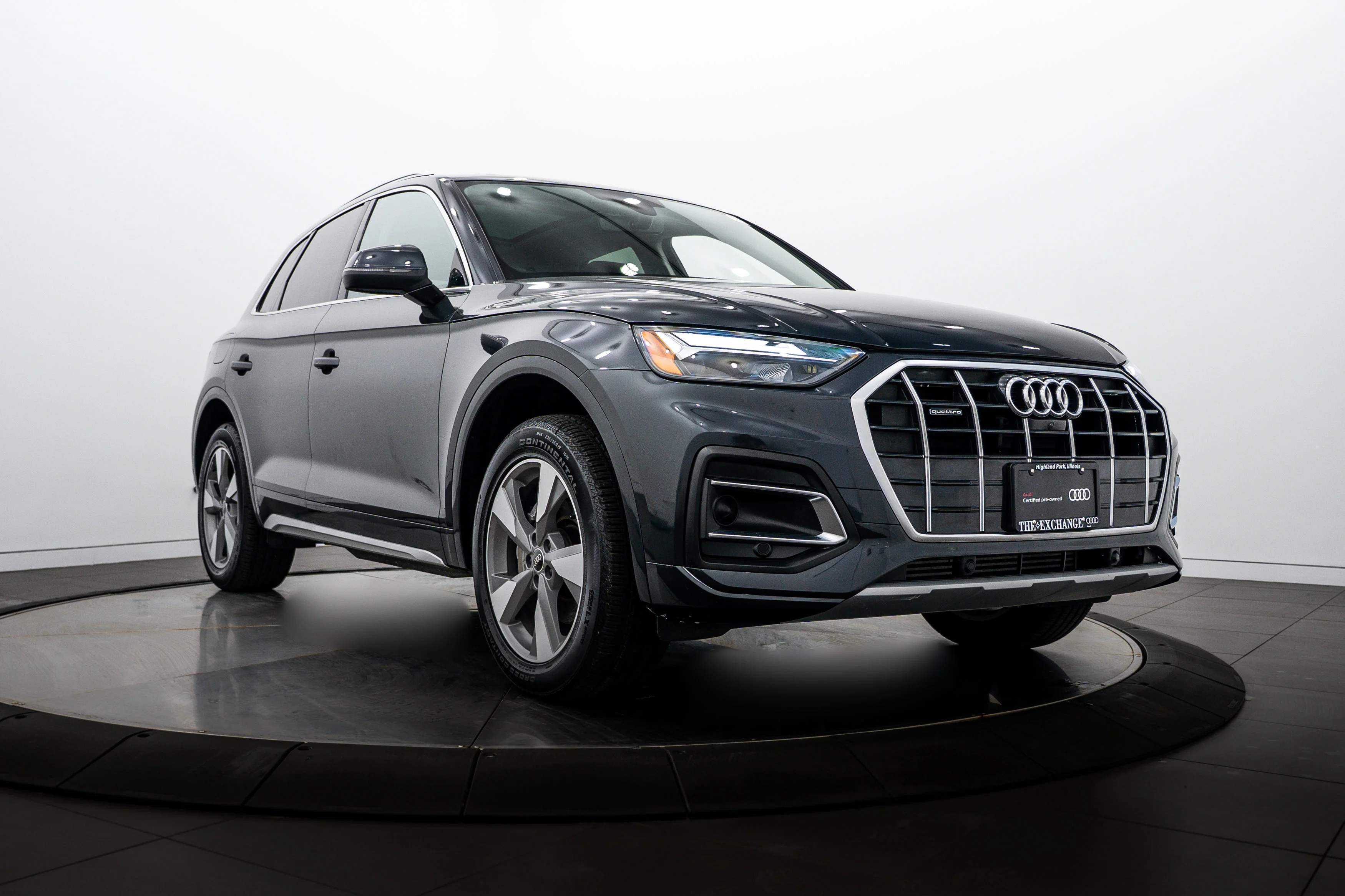 2023 Audi Q5 40 Premium Plus's photo