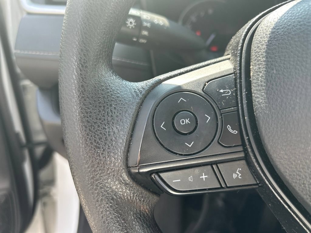 Used 2024 Ice Toyota LE image 6