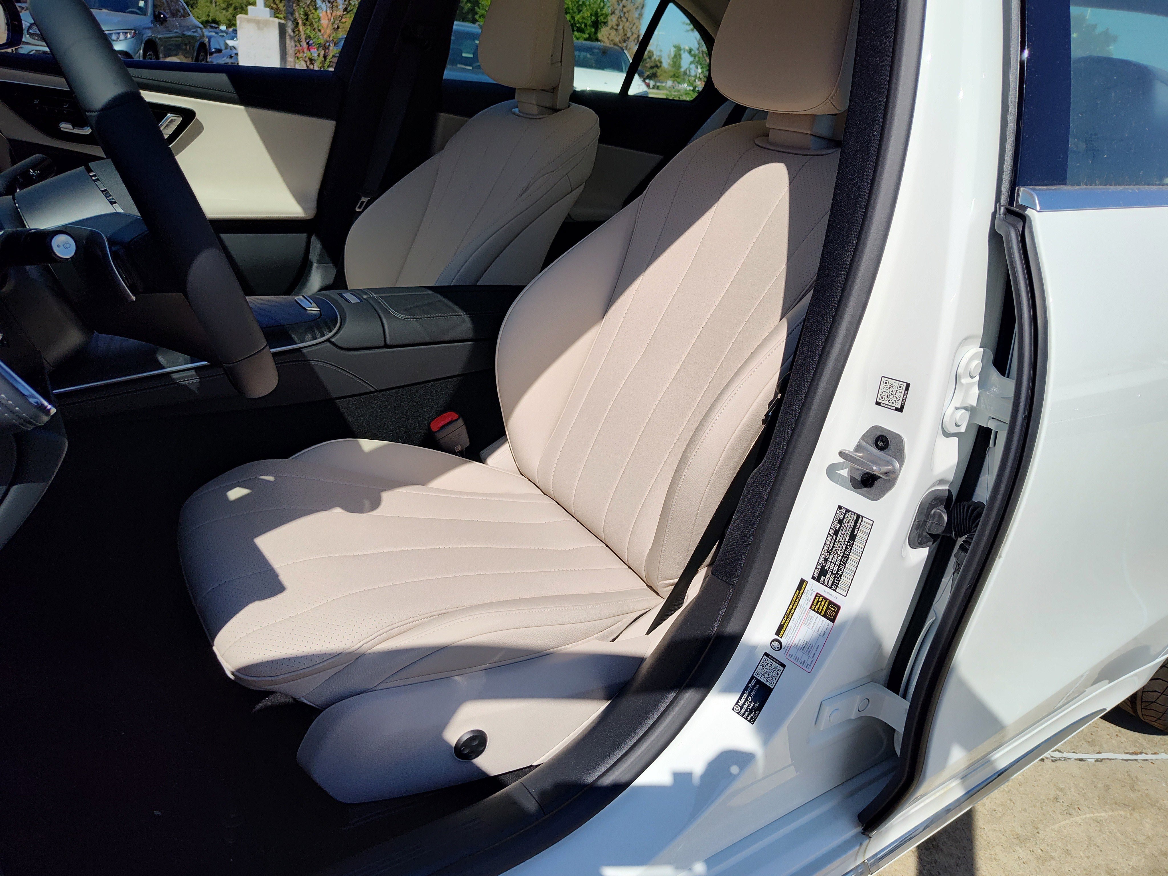 New 2026 Polar White Mercedes-Benz E 350 image 21