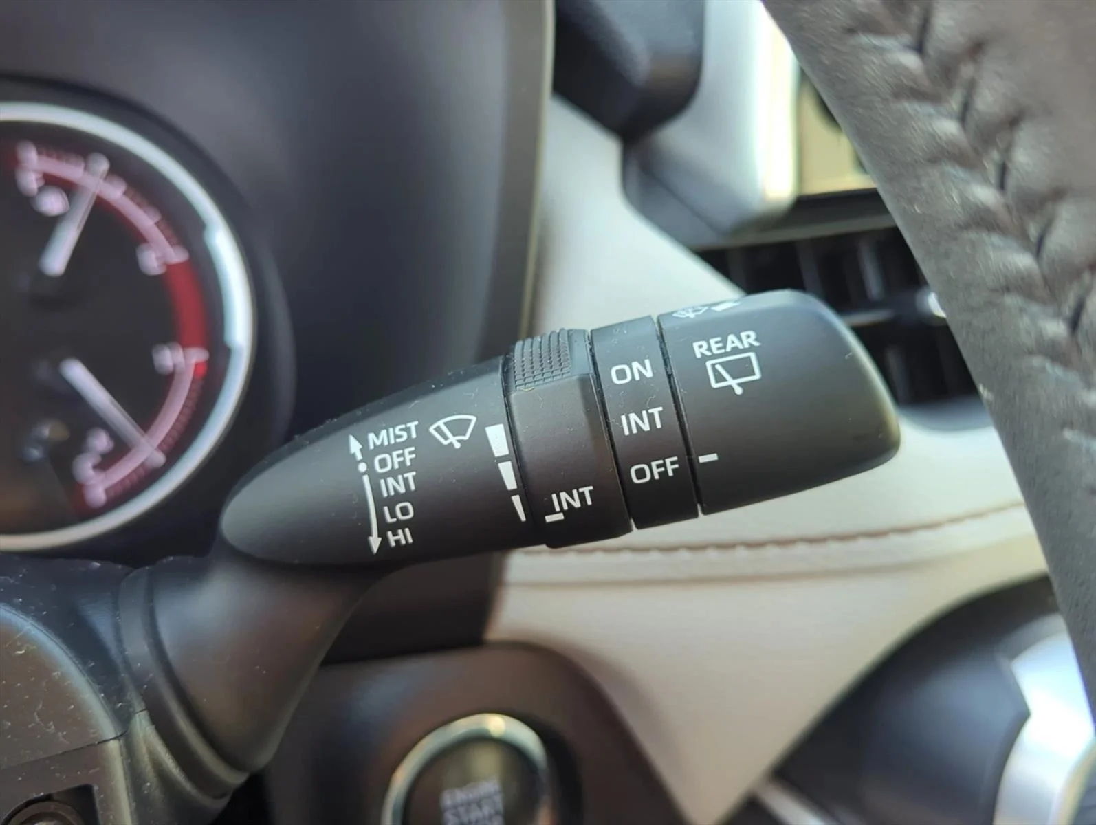 Used 2023 Magnetic Gray Metallic Toyota XLE Premium image 15