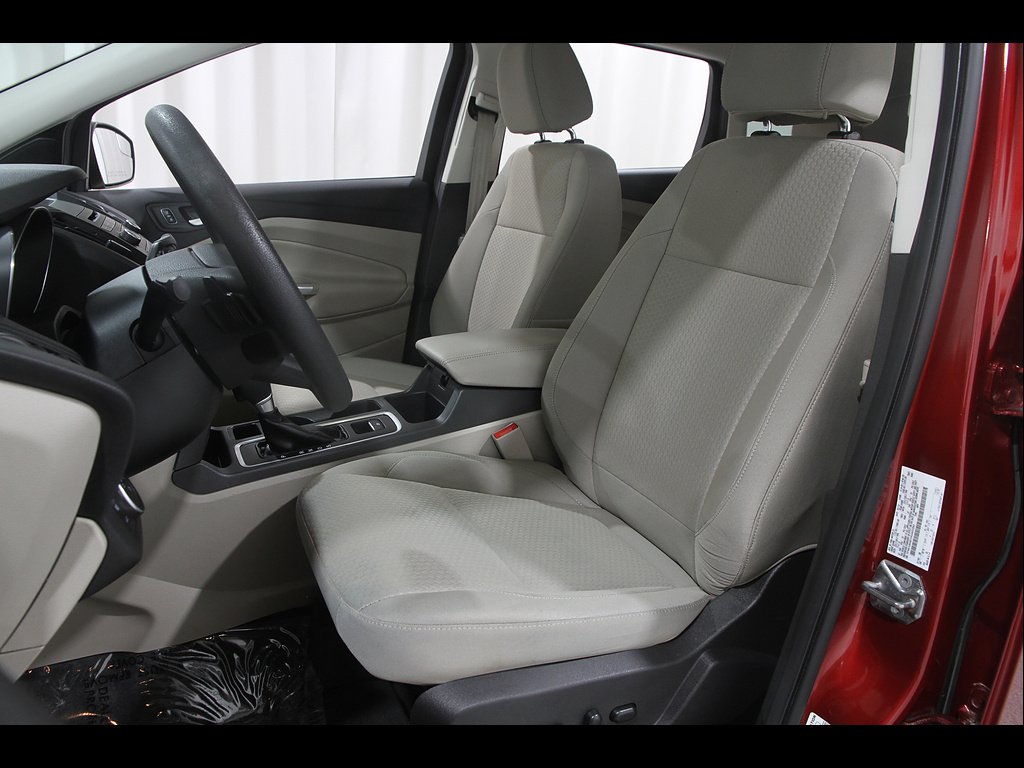 2017 Ford Escape SE - Photo 5