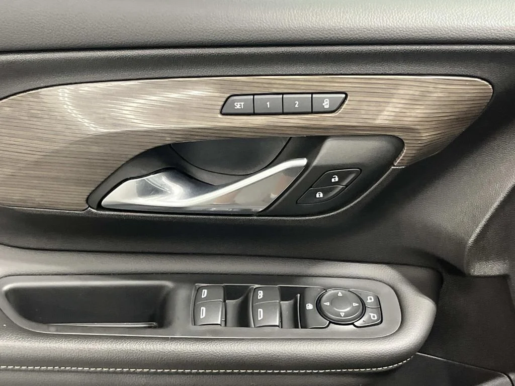 2024 GMC Terrain Denali - Photo 17