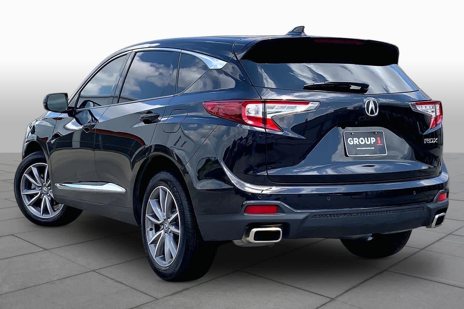 Used 2023 Phantom Violet Pearl Acura w/Technology Package image 11