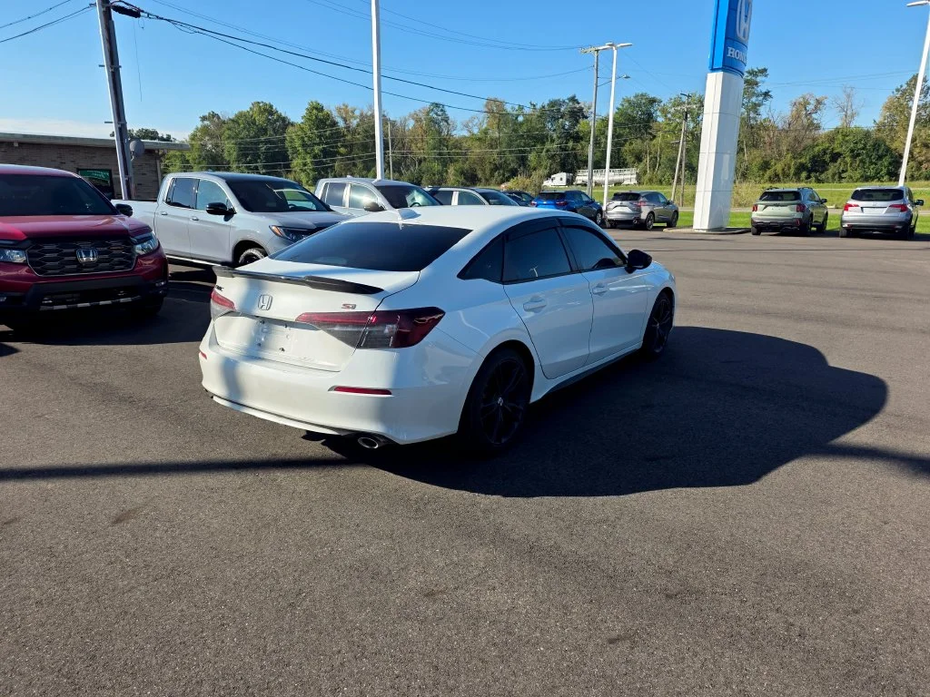 Certified Used 2026 Platinum White Pearl Honda  image 3
