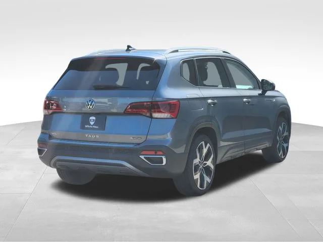 Used 2022 Gray Volkswagen 1.5T SEL image 8