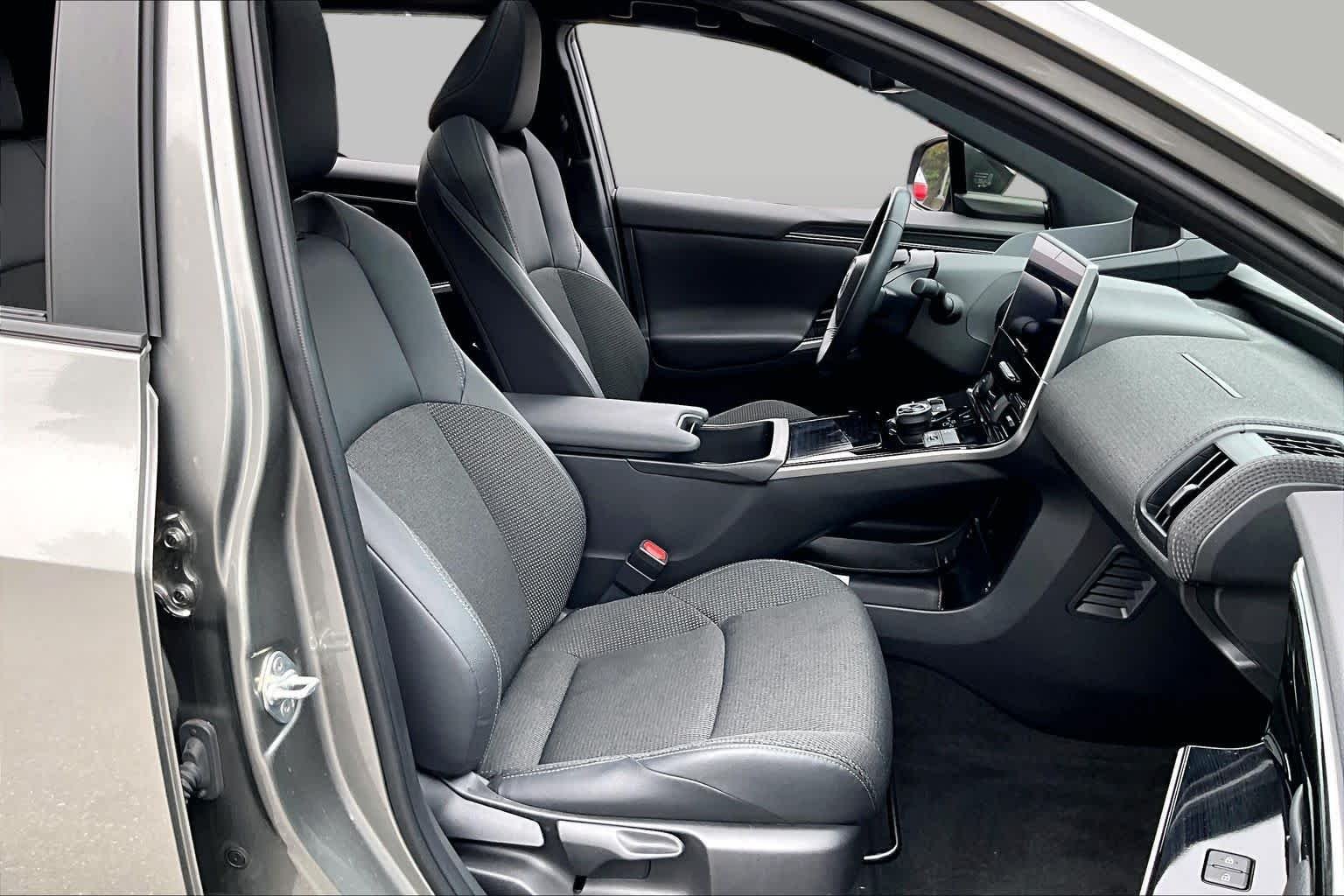 Used 2023 Heavy Metal Toyota XLE image 8