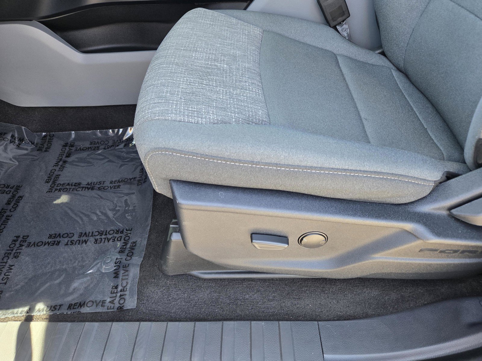 Certified Used 2022 Black Ford  image 20