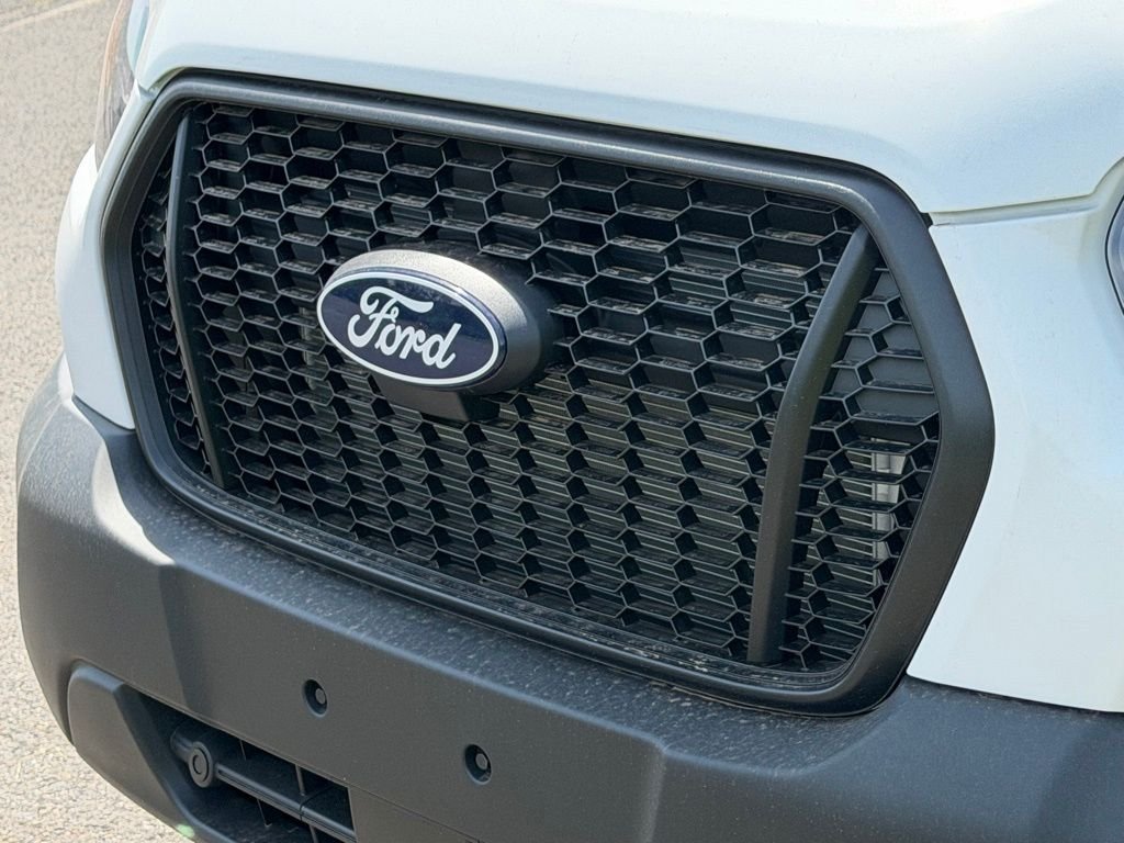 New 2026 Oxford White Ford Cargo Van image 29