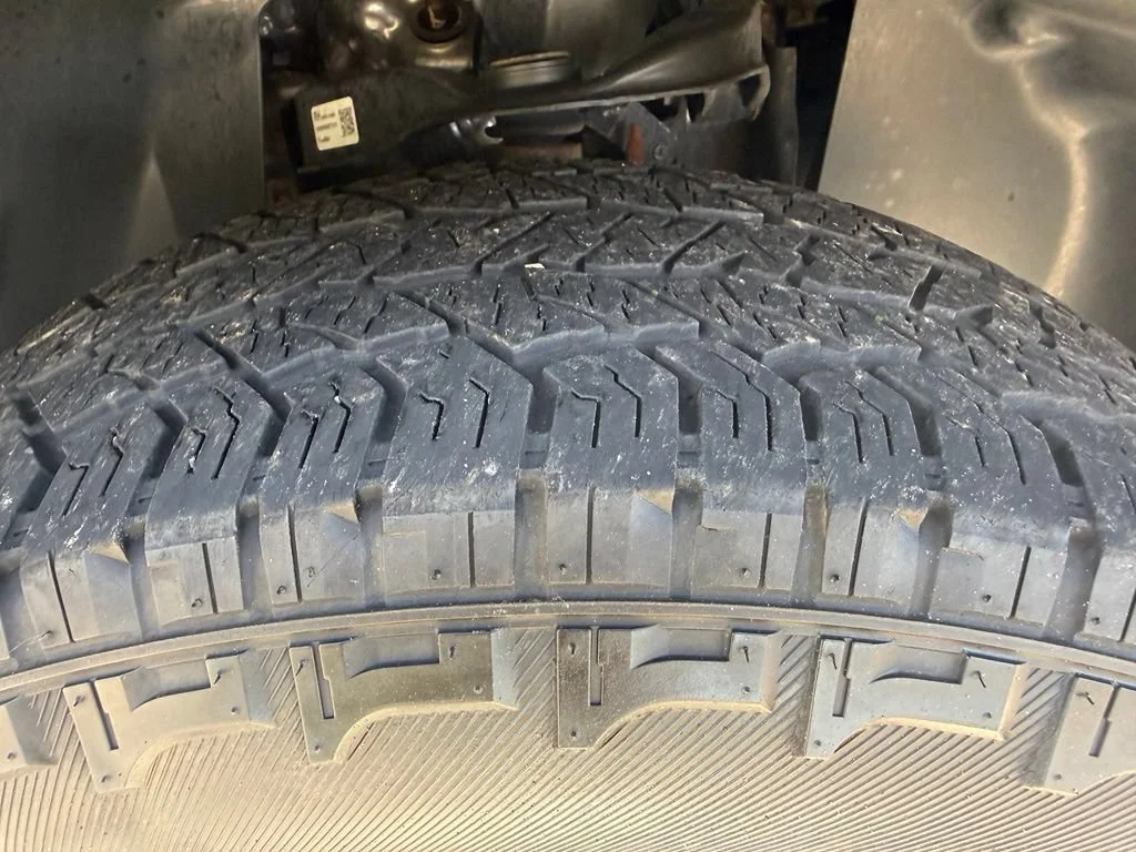 Used 2023  Nissan PRO-4X image 38