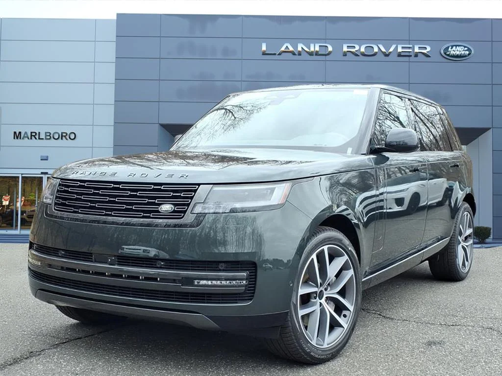 2026 Land Rover Range Rover 3.0 SE LWB 7's photo