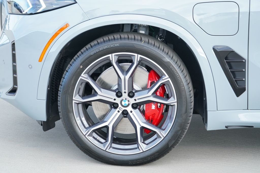 New 2026 Brooklyn Grey Metallic BMW xDrive50e image 5