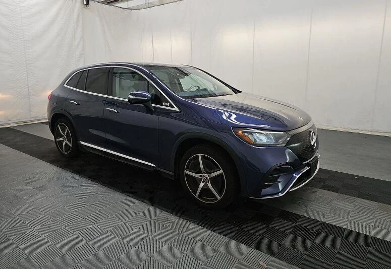 Certified Used 2023 Twilight Blue Metallic Mercedes-Benz EQE 500 image 5