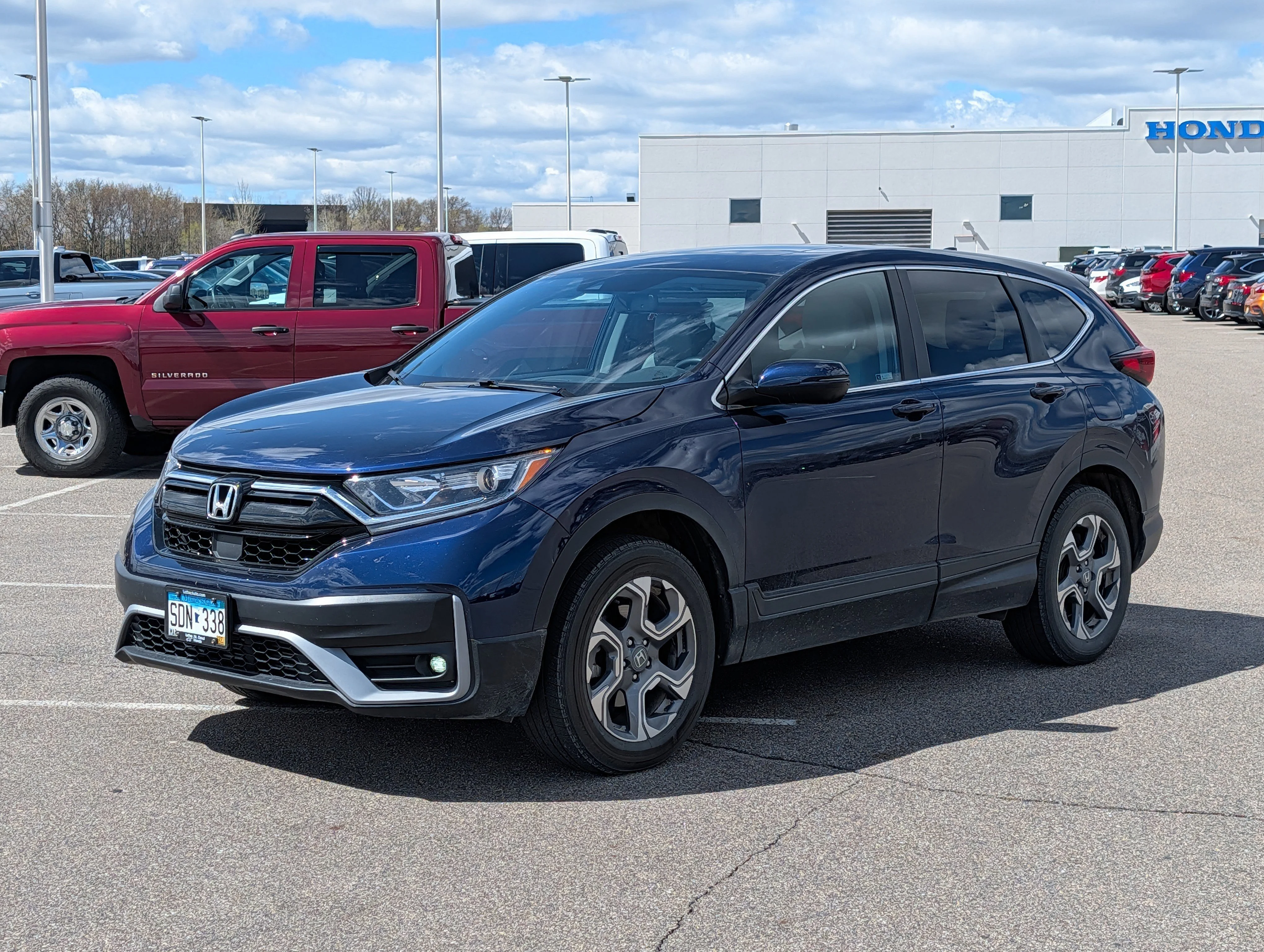 Used 2022 Honda CR-V EX-L with VIN 2HKRW2H89NH635904 for sale in Waite Park, Minnesota