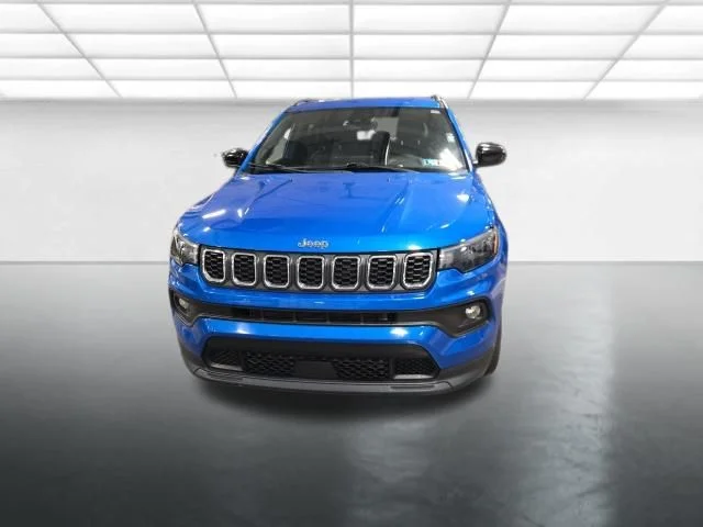 Used 2024 Blue Jeep Latitude image 9