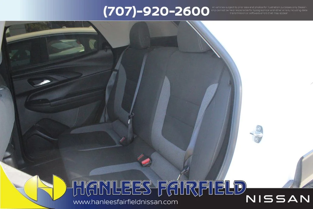 Used 2023 White Chevrolet LT image 16