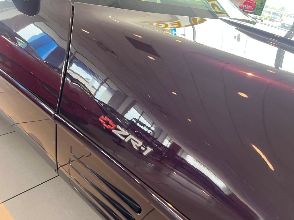Used 1992 Black-rose Chevrolet NA image 3