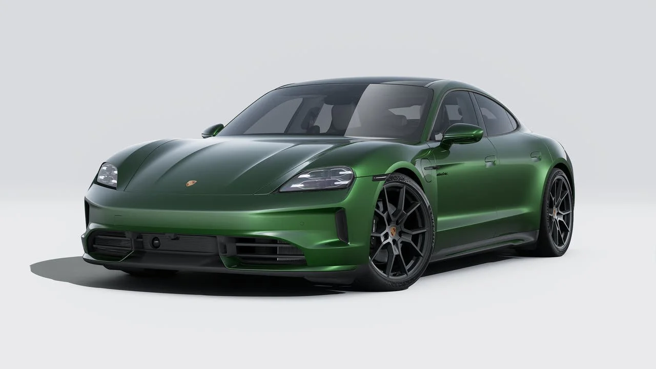 New 2026 Oak Green Metallic Neo Porsche 4 image 1
