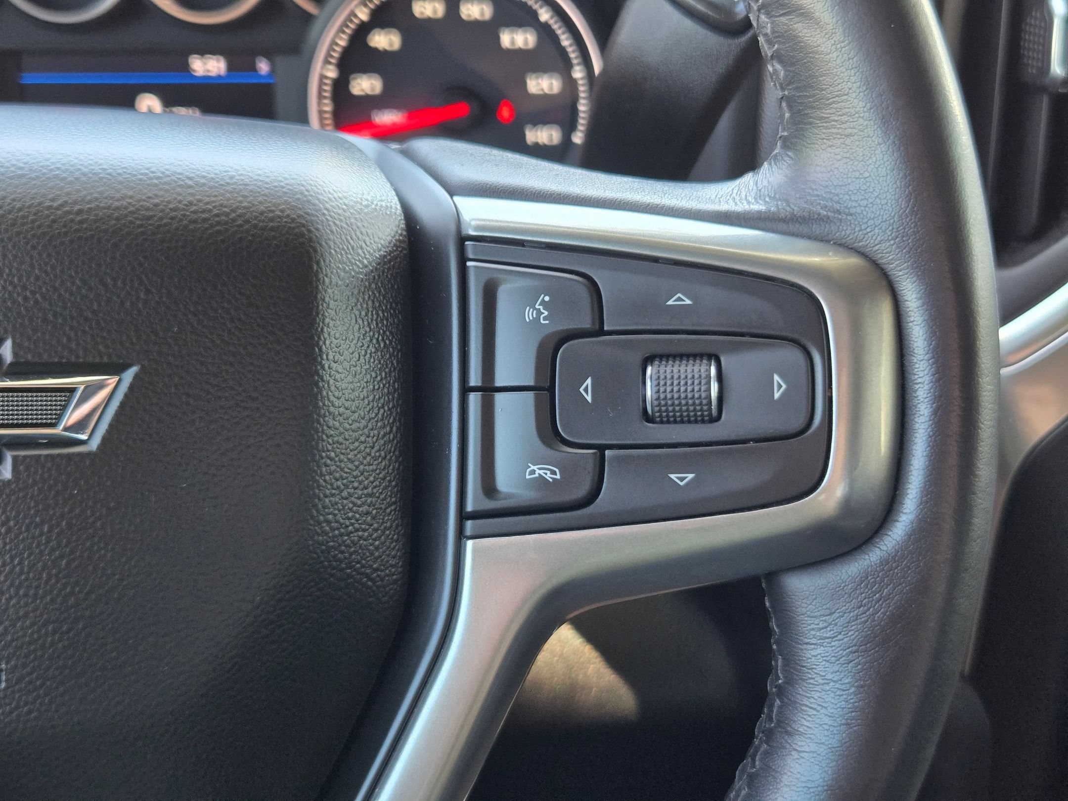 Used 2022 Summit White Chevrolet LT Trail Boss image 13