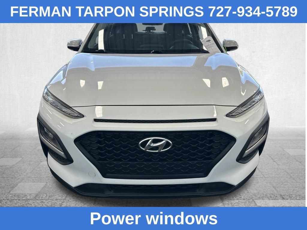 Used 2019 White Hyundai SE image 10