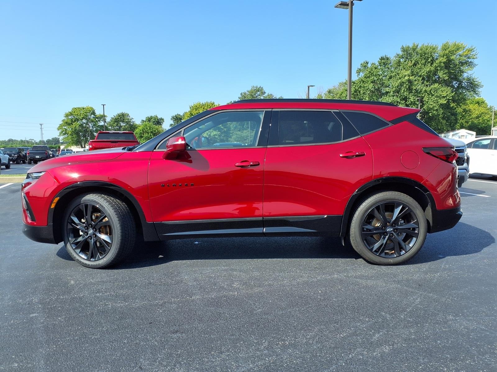 Used 2020 CAJUN RED TINTCOAT Chevrolet RS image 32