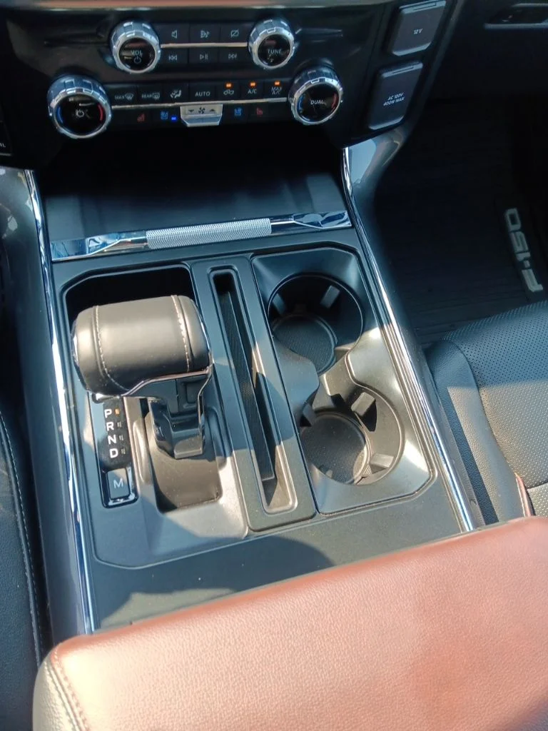 Used 2023 Blue Ford Lariat image 26