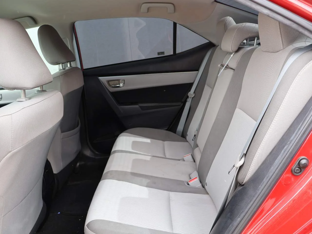 Used 2017 Barcelona Red Metallic Toyota LE image 10