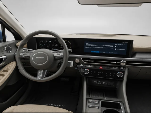 Used 2025 Gray Hyundai Limited image 12