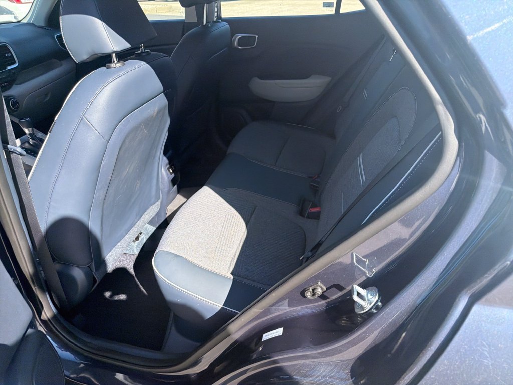Used 2025 White Hyundai Limited image 14