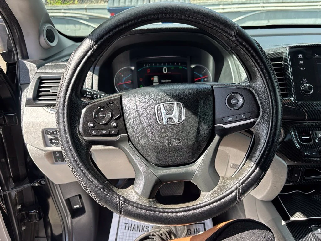 Used 2021 Black Honda EX image 13