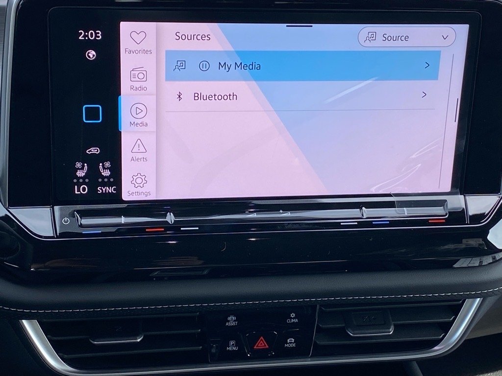 2026 Volkswagen Atlas Cross Sport SE w/Tech - Photo 6