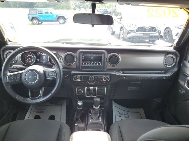 Used 2022 Black Jeep Unlimited Sport S image 17