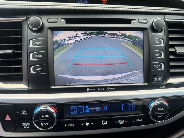 Certified Used 2019 CELESTIAL SILVER METALLIC Toyota  image 14