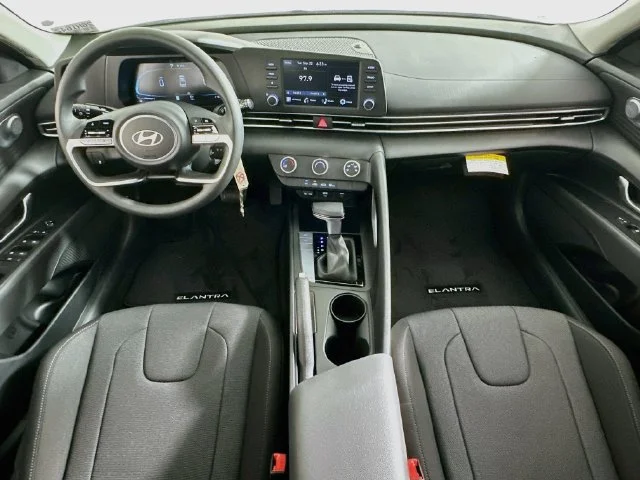 New 2026 White Hyundai SE image 13