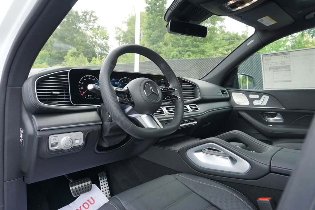 New 2026 Polar White Mercedes-Benz GLS 450 image 31