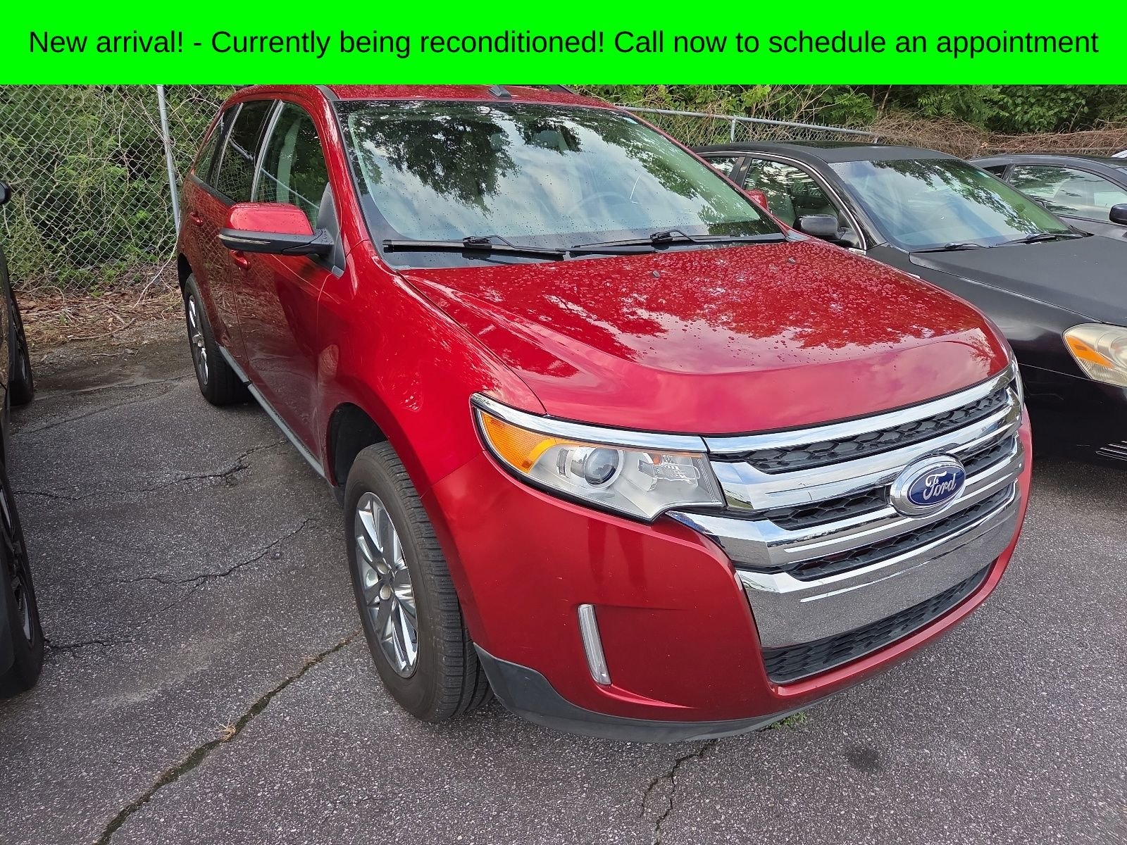 Used 2013 Red Ford SEL image 2