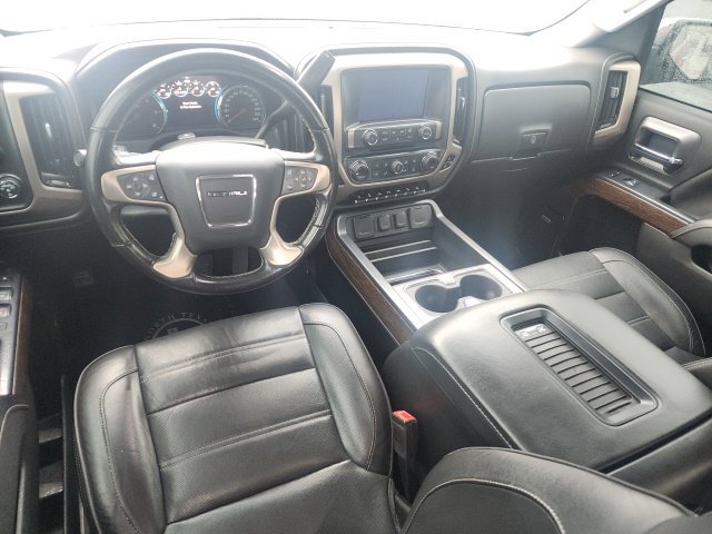 Used 2018 Red GMC Denali image 11