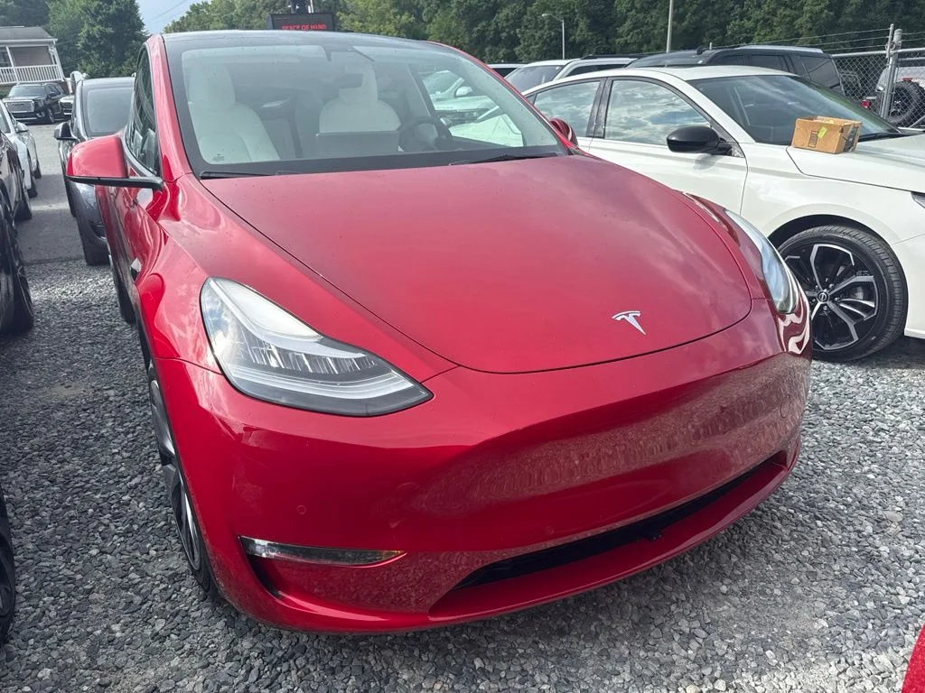 Used 2021 Red Tesla Long Range image 2