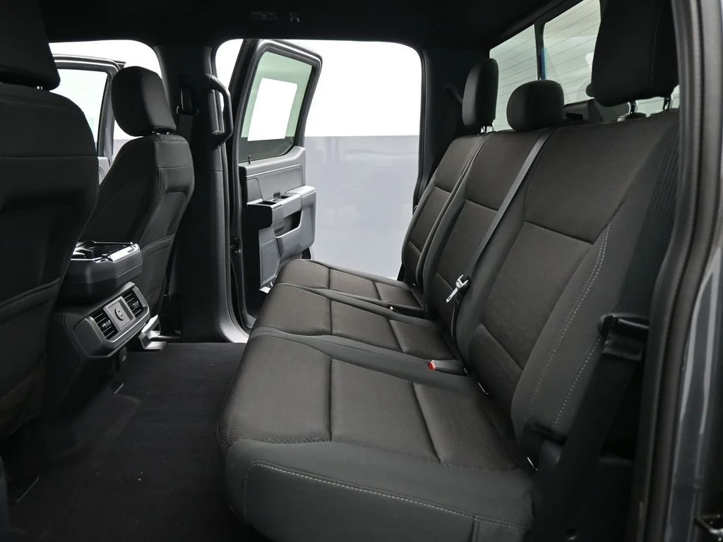 New 2026 Carbonized Gray Metallic Ford XLT image 20
