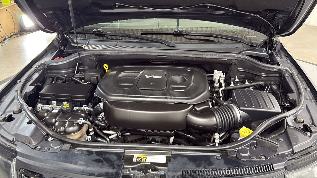 Used 2018 Black Jeep Altitude image 25