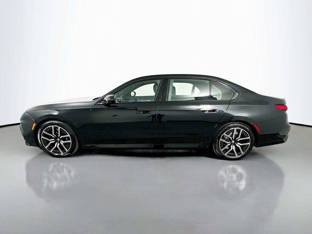Used 2026 Black Sapphire Metallic BMW 760i xDrive image 8