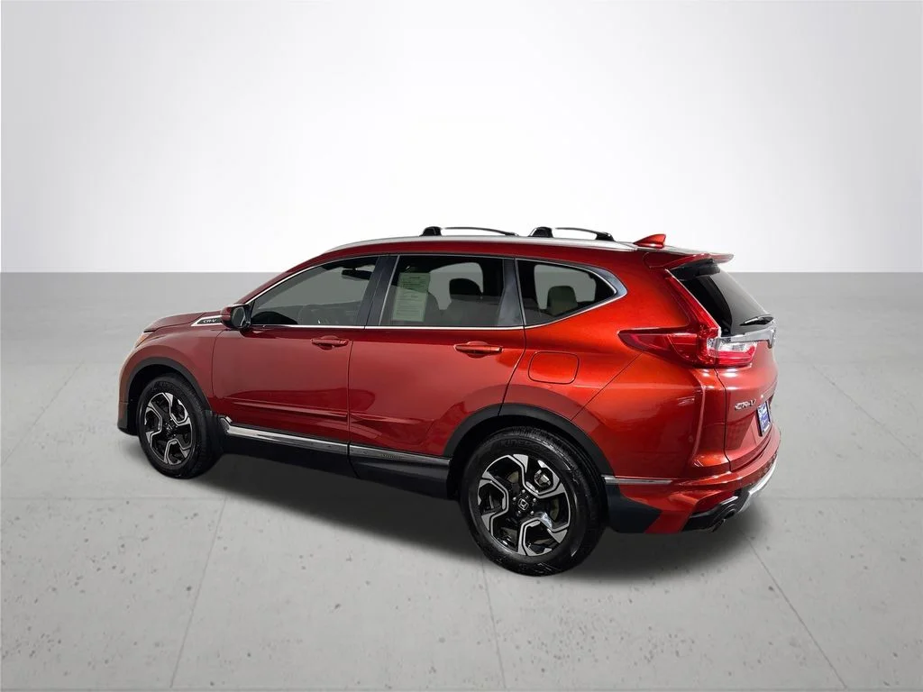 Certified Used 2019 Molten Lava Pearl Honda Touring image 9