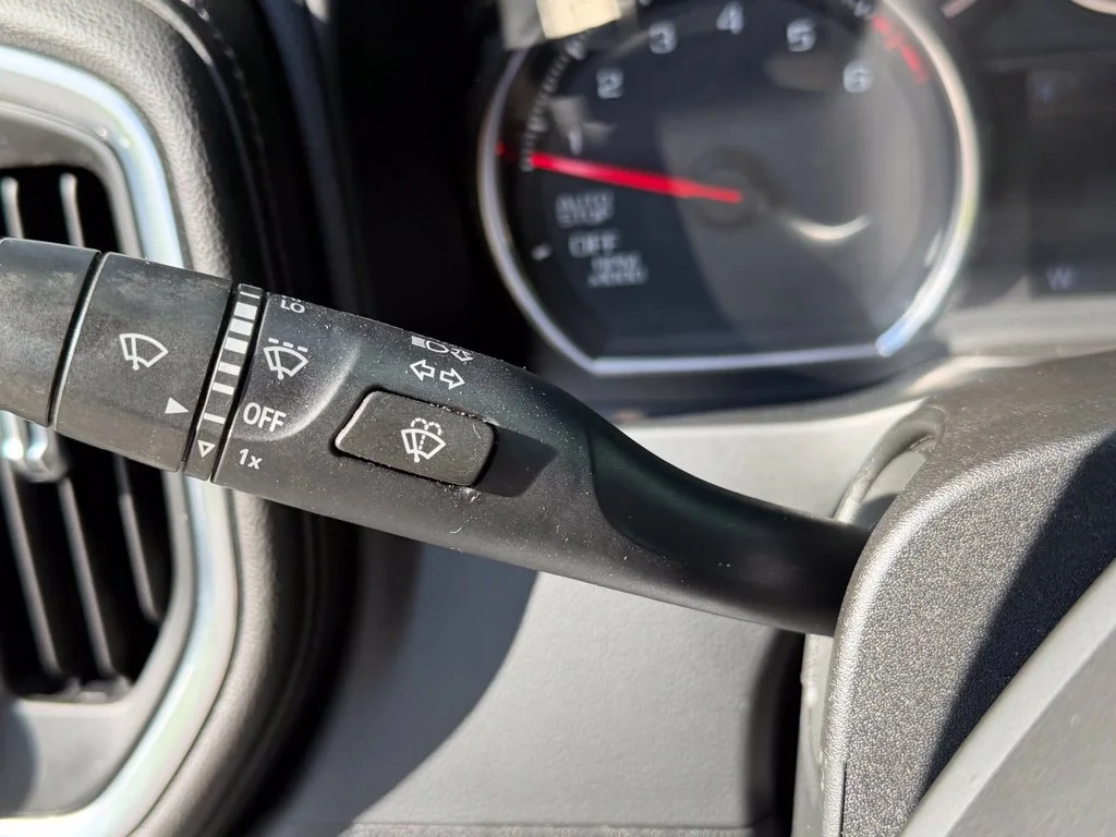 Used 2020 Gray Chevrolet RST image 31